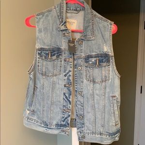 Abercrombie and Fitch Jean Jacket Vest